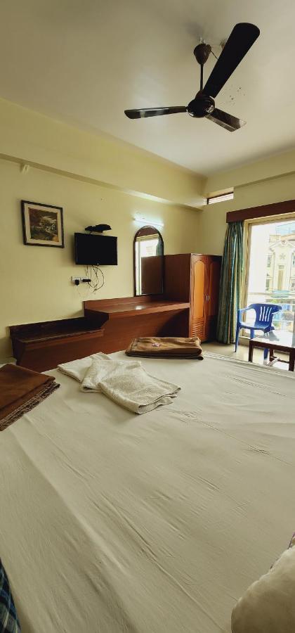 Hotel Shakuntala Palace Puri Εξωτερικό φωτογραφία
