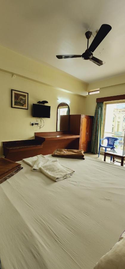 Hotel Shakuntala Palace Puri Εξωτερικό φωτογραφία
