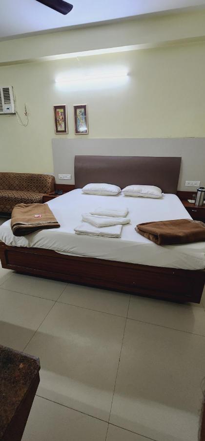 Hotel Shakuntala Palace Puri Εξωτερικό φωτογραφία